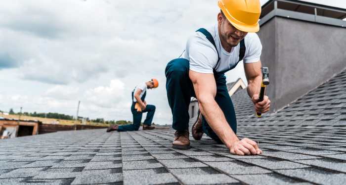 The Ultimate Guide to Choosing the Right Roofing Contractor - Think ...
