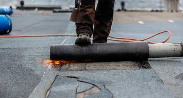 Emergency Flat Roof Repair in Arizona: Signs You Need Help