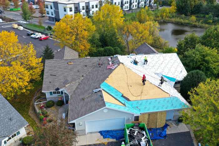 Storm damage roofing contractors
