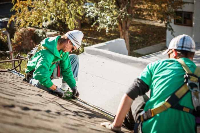 How to Resolve Insurance Claims for Timely Roof Repairs